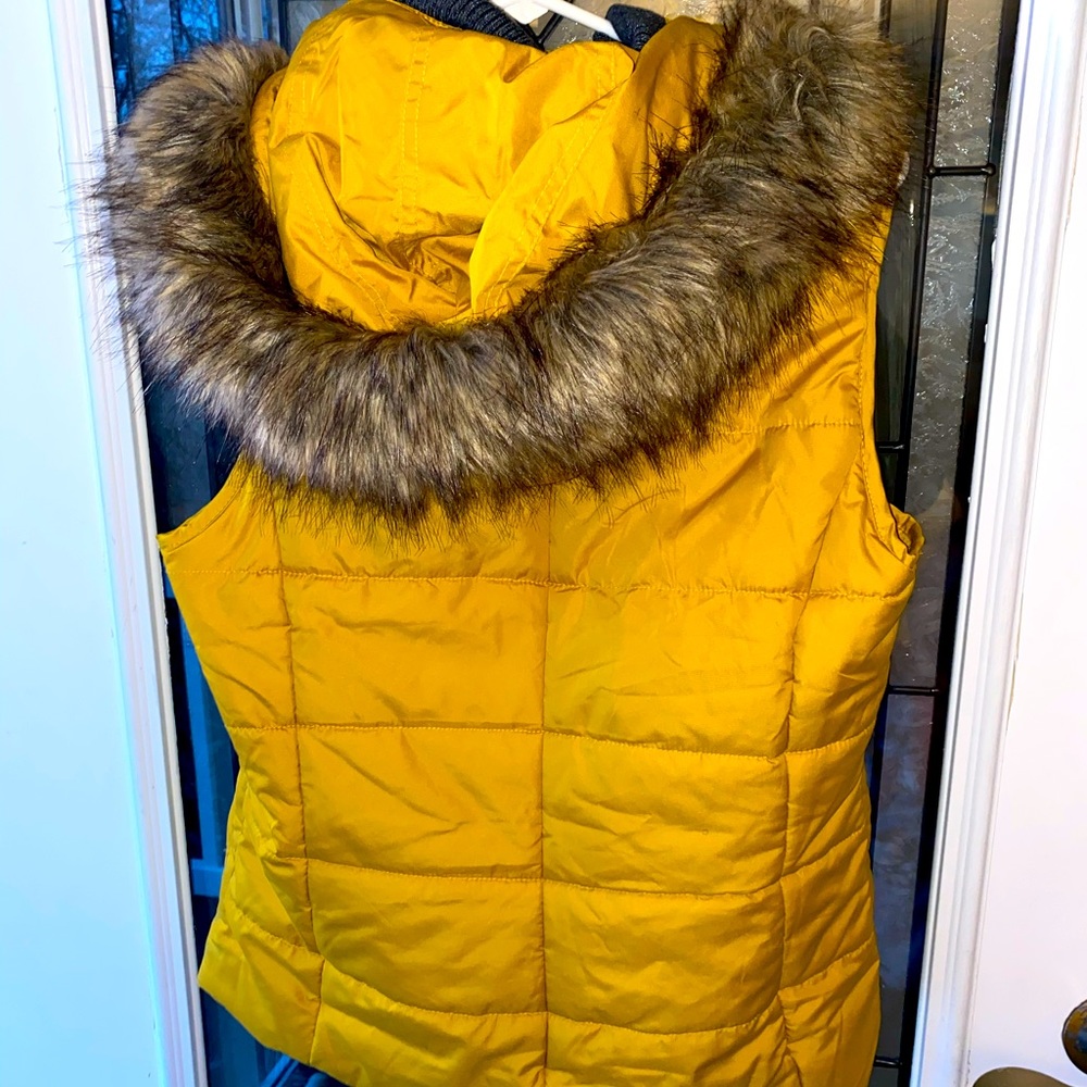Coldwater Creek Womens Puffer Vest Hooded Faux Fur Lined Zip Up Jacket Coat